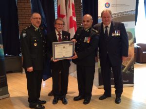 Photo (left to right): LCol St-Denis, Mayor Bill Steinberg, Major Pino Talarico, and Mr Jean Fournier, President of the Canadian Forces Liaison Council, Québec